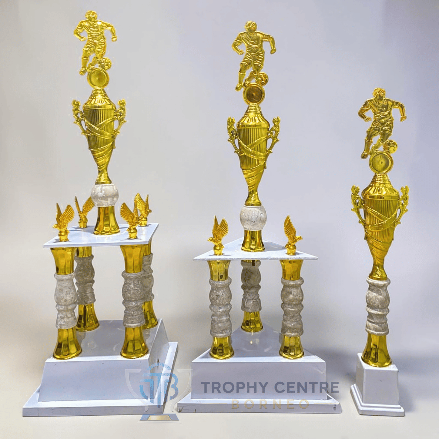 Piala TCB-176
